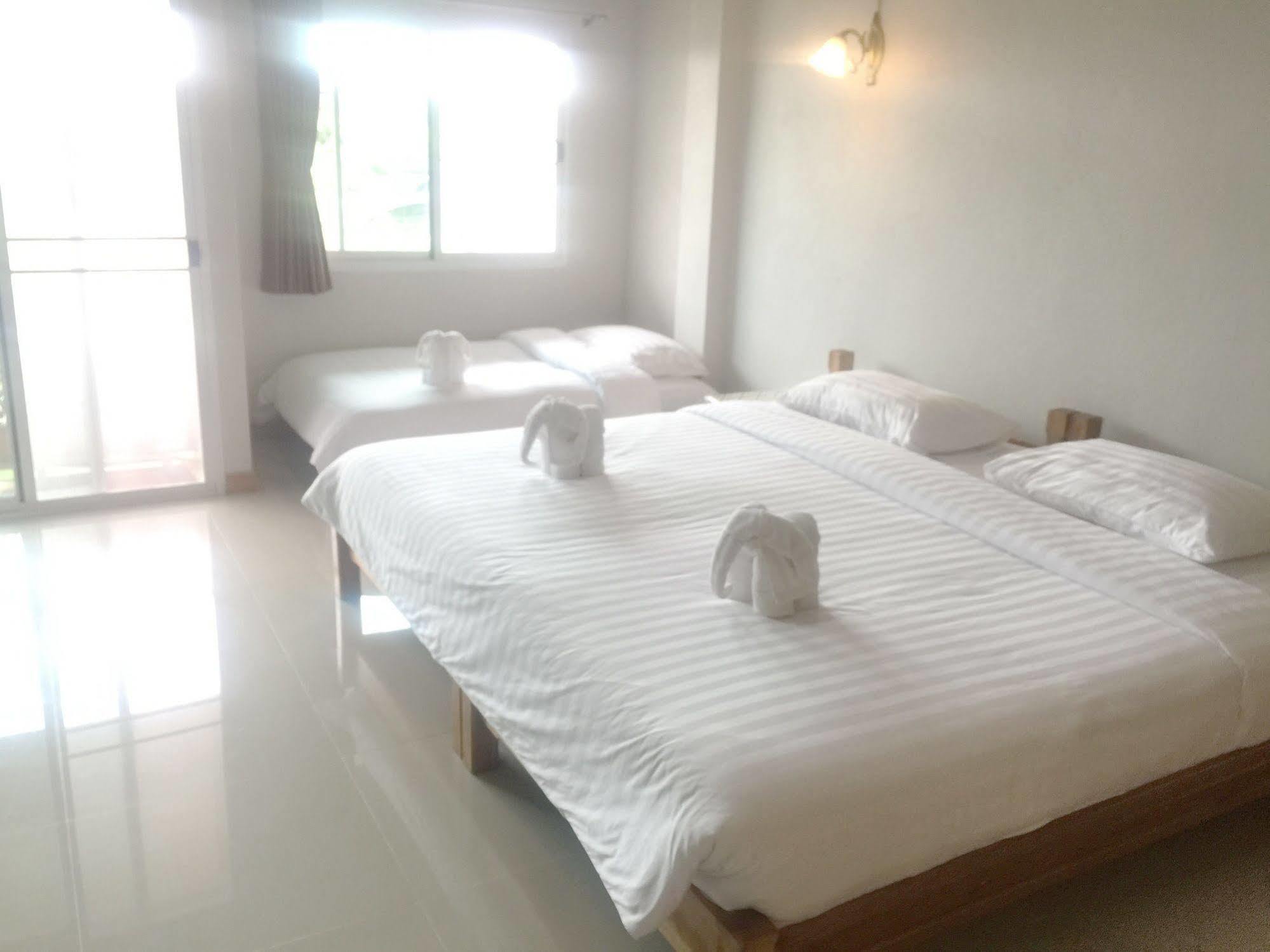 Baan Bangrak Residence Транг Екстер'єр фото