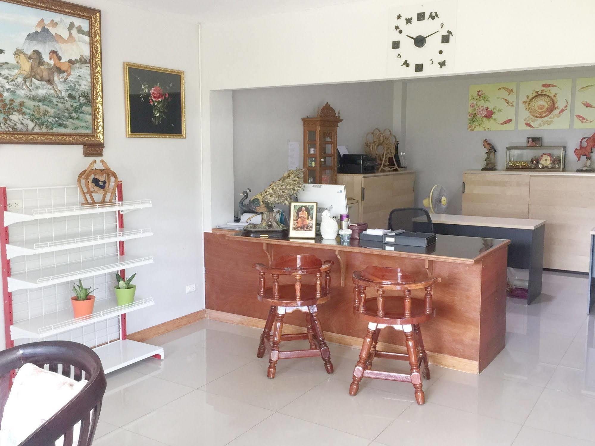 Baan Bangrak Residence Транг Екстер'єр фото