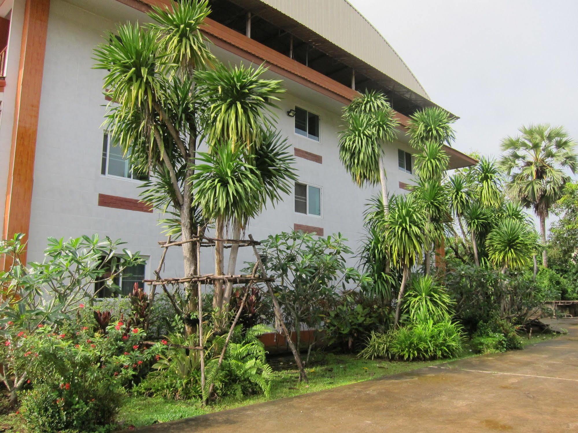 Baan Bangrak Residence Транг Екстер'єр фото